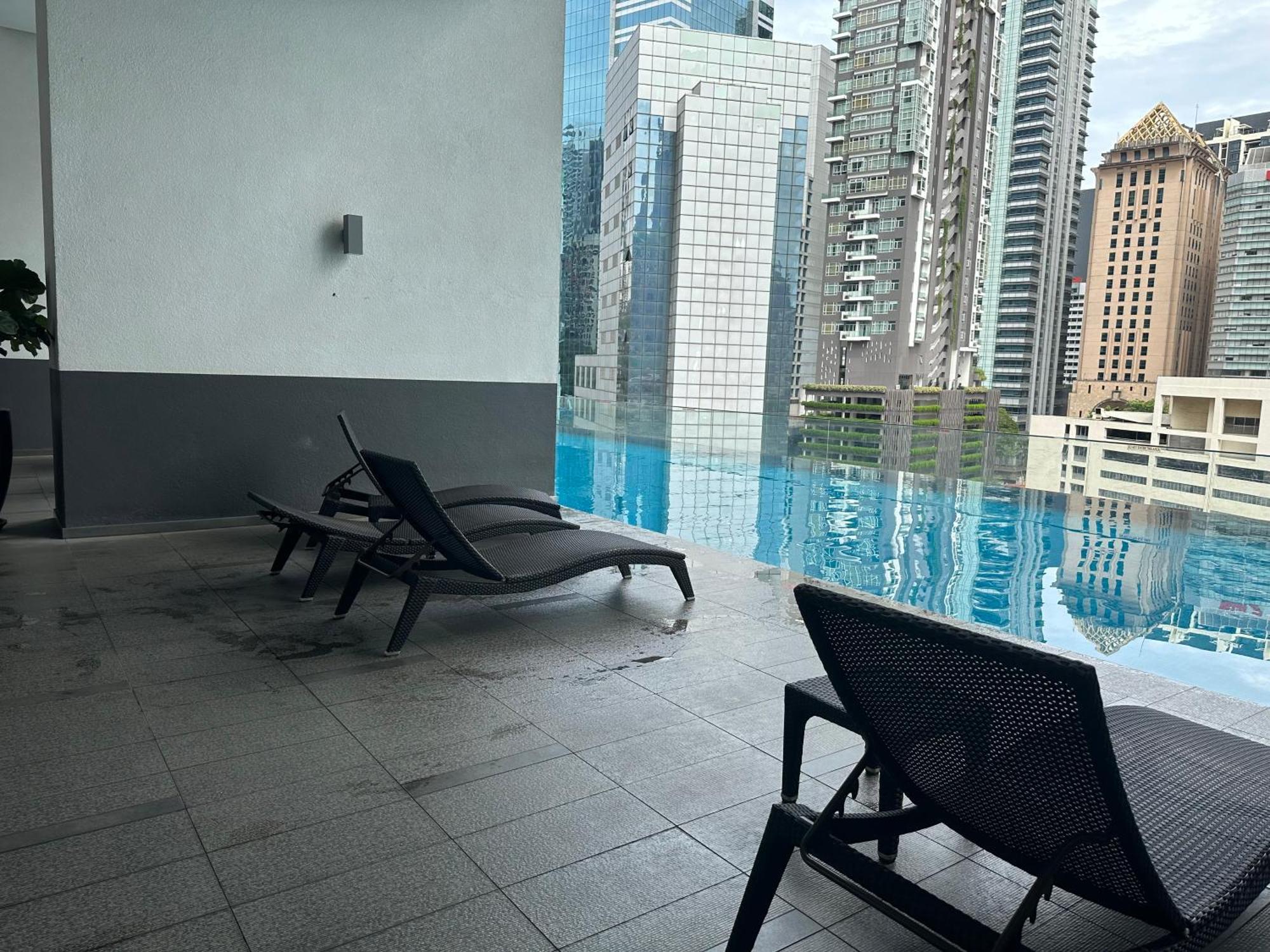 One Bukit Ceylon By Home Suites Куала-Лумпур Экстерьер фото