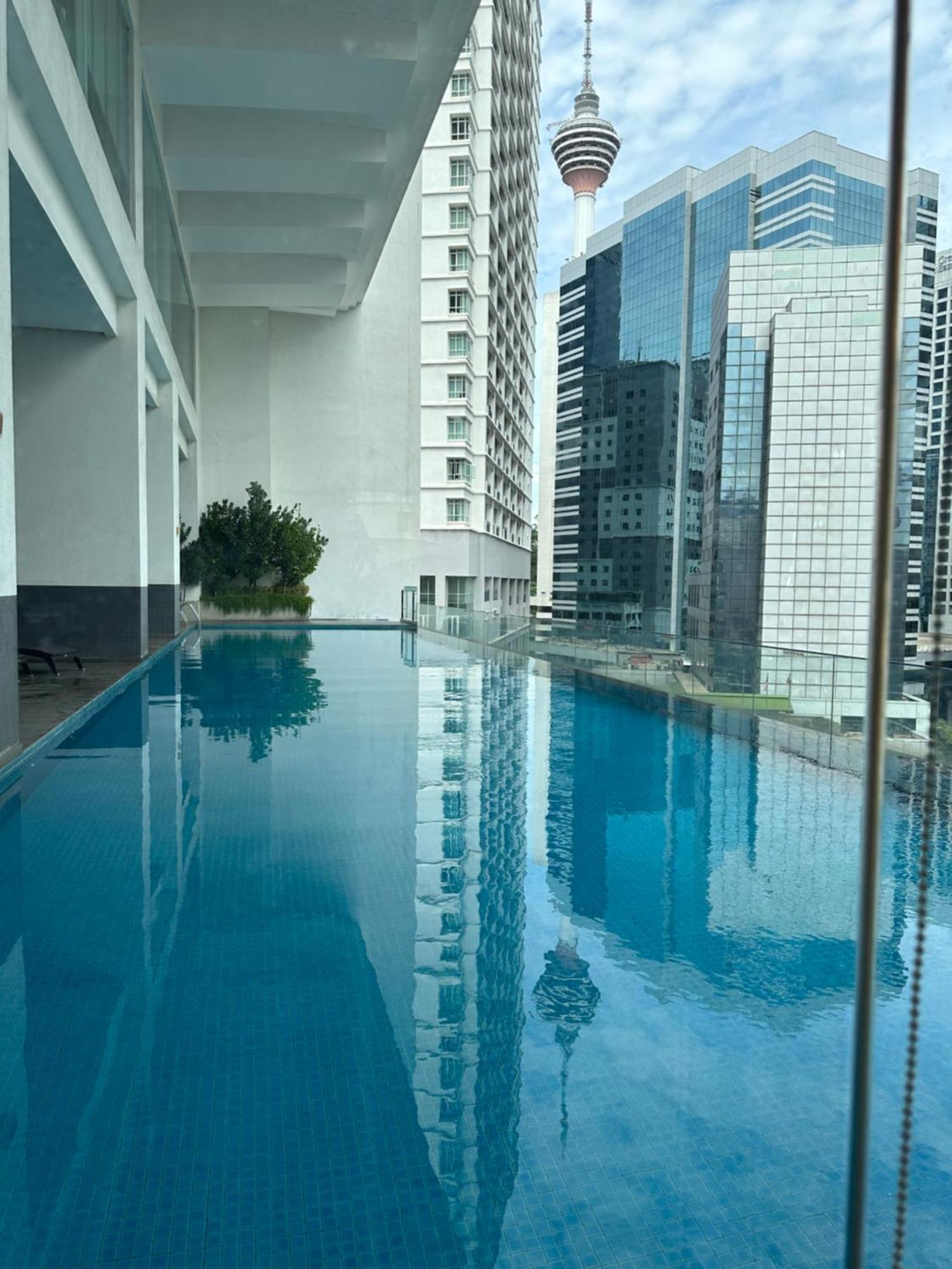 One Bukit Ceylon By Home Suites Куала-Лумпур Экстерьер фото