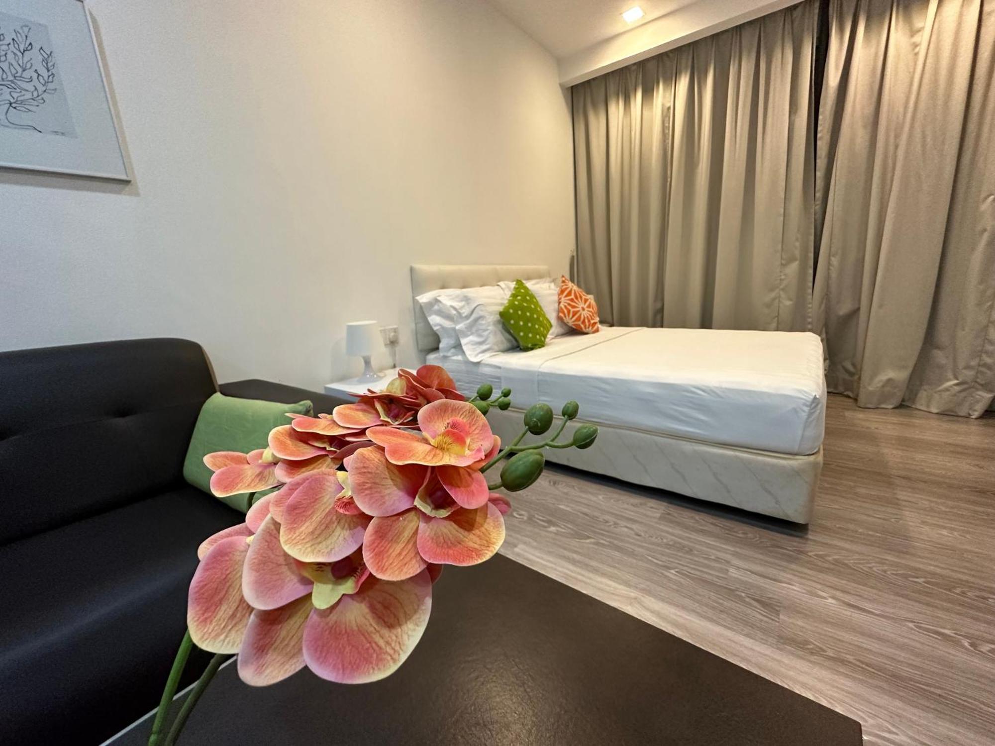 One Bukit Ceylon By Home Suites Куала-Лумпур Экстерьер фото